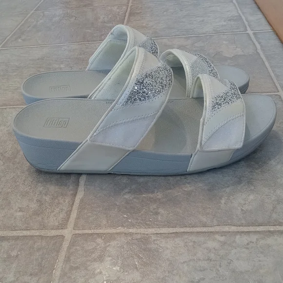 Women's Glitter Slide Sandals - Picture 3 of 4